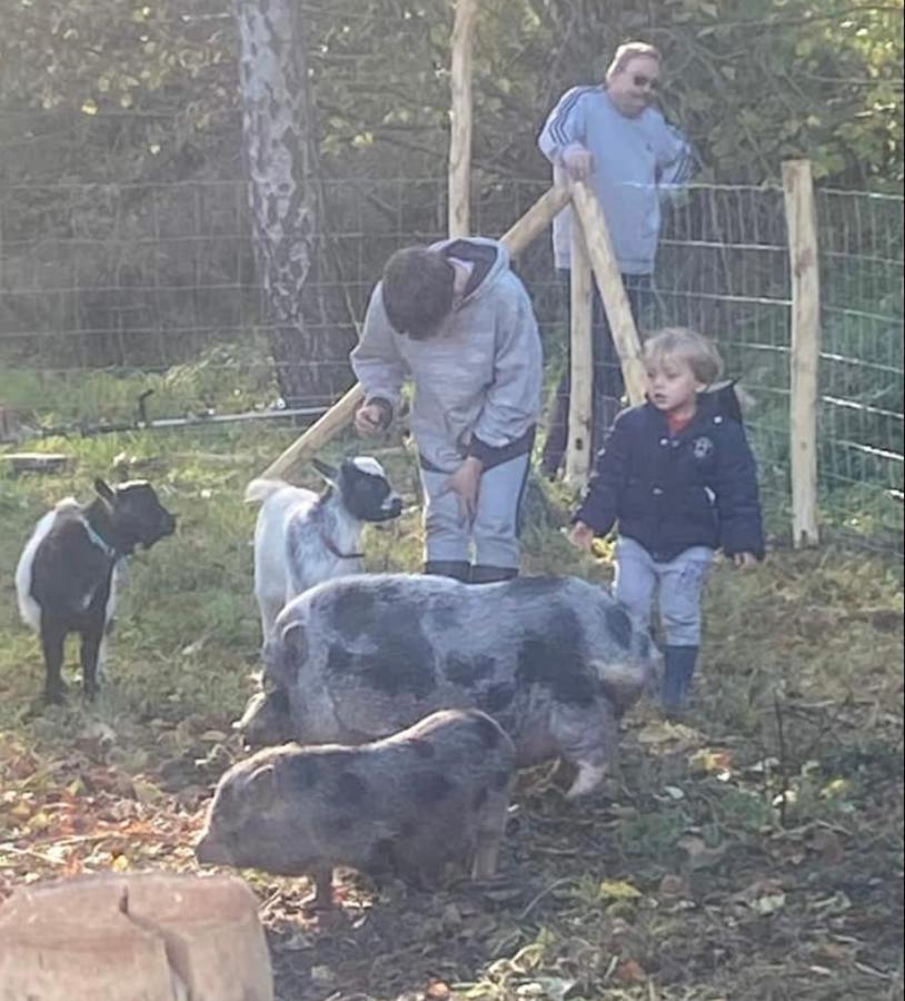 Le Ranch Des Aguesses Villa Andenne Buitenkant foto